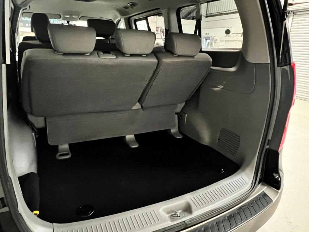 USED 2019 19 HYUNDAI i800 2.5 CRDi SE Nav MPV 5dr Diesel Auto Euro 6 (170 ps) 