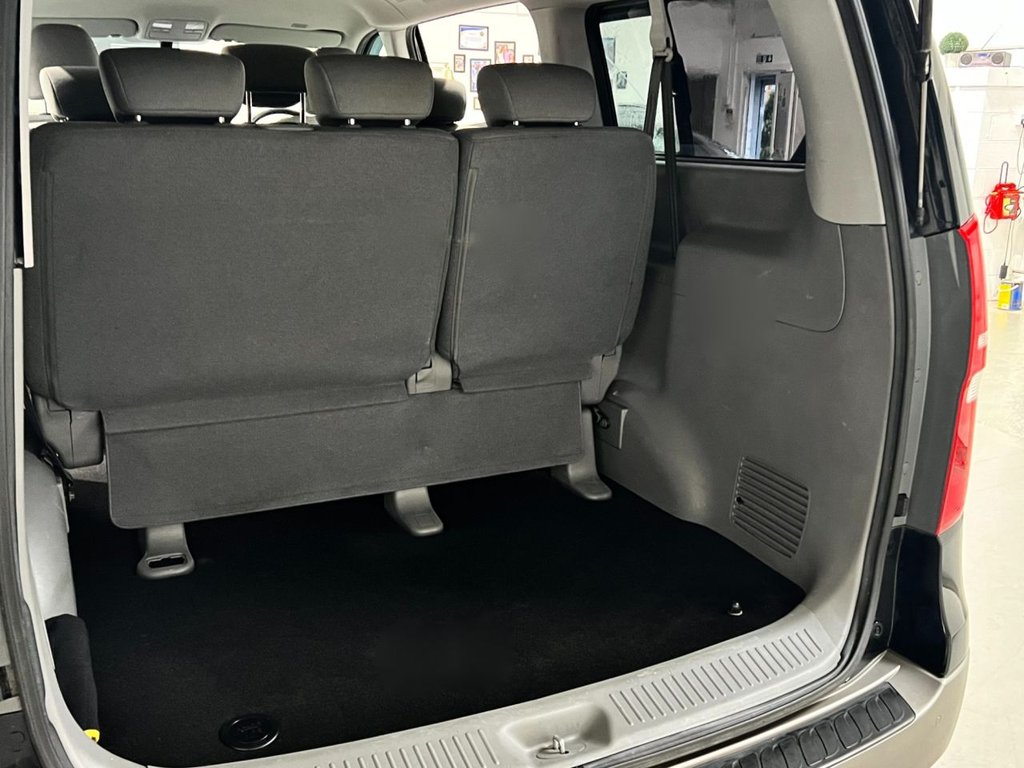 USED 2019 19 HYUNDAI i800 2.5 CRDi SE Nav MPV 5dr Diesel Auto Euro 6 (170 ps) 