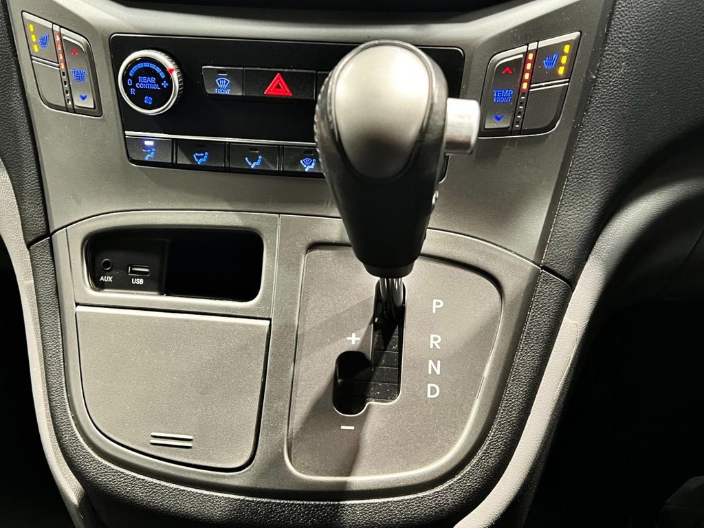 USED 2019 19 HYUNDAI i800 2.5 CRDi SE Nav MPV 5dr Diesel Auto Euro 6 (170 ps) 