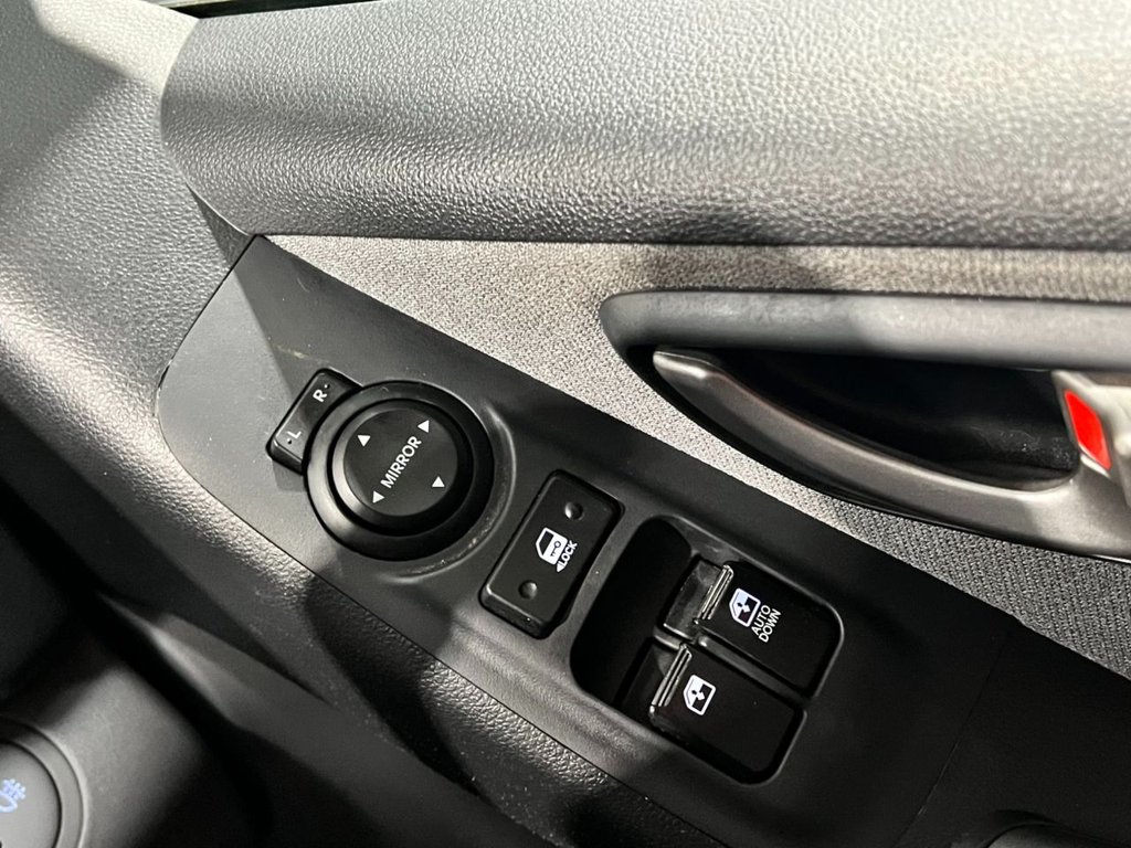 USED 2019 19 HYUNDAI i800 2.5 CRDi SE Nav MPV 5dr Diesel Auto Euro 6 (170 ps) 