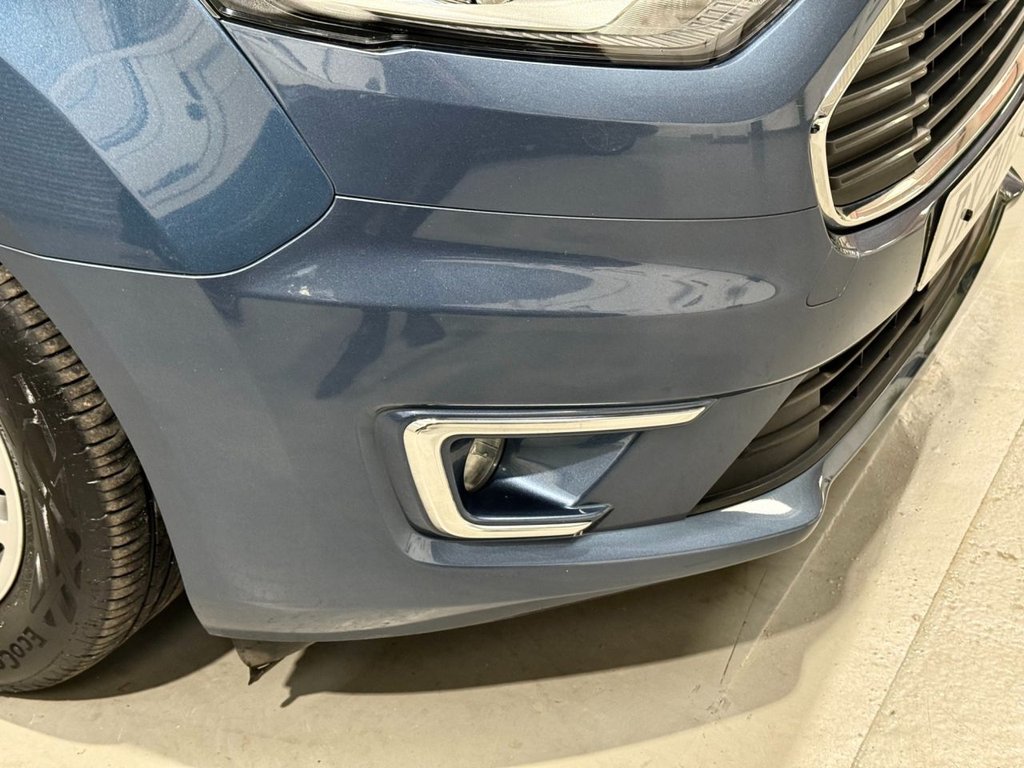 USED 2020 20 FORD GRAND TOURNEO CONNECT 1.5 EcoBlue Titanium MPV 5dr Diesel Auto Euro 6 (s/s) (120 ps) 