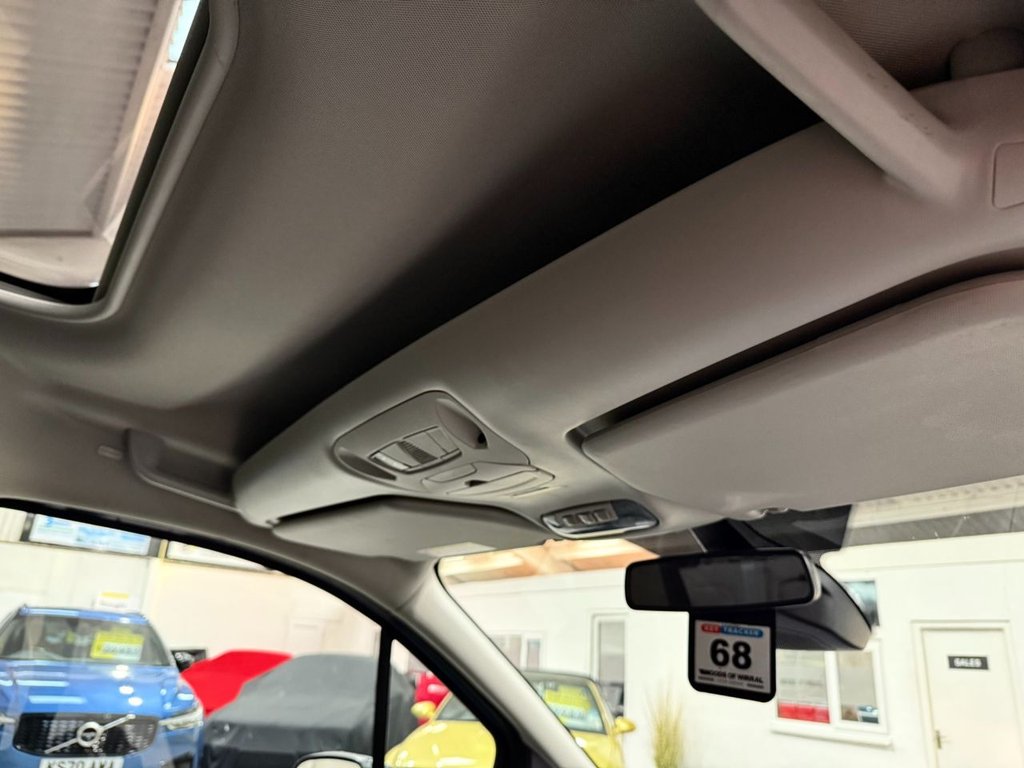 USED 2020 20 FORD GRAND TOURNEO CONNECT 1.5 EcoBlue Titanium MPV 5dr Diesel Auto Euro 6 (s/s) (120 ps) 