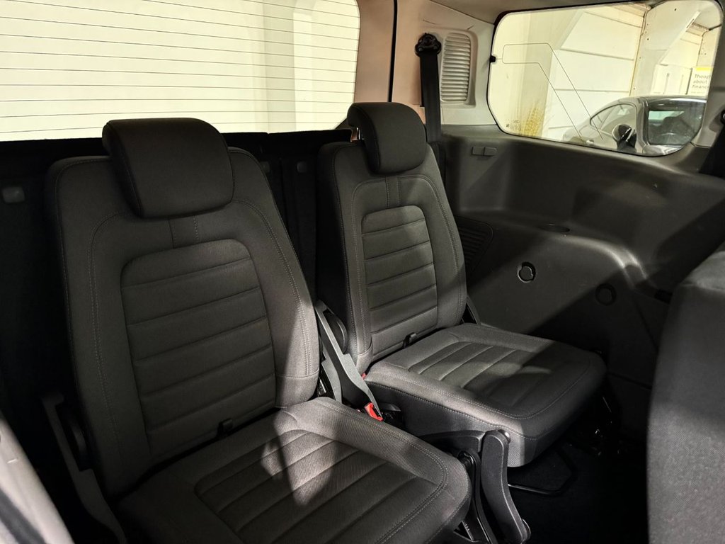 USED 2020 20 FORD GRAND TOURNEO CONNECT 1.5 EcoBlue Titanium MPV 5dr Diesel Auto Euro 6 (s/s) (120 ps) 