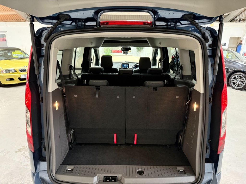 USED 2020 20 FORD GRAND TOURNEO CONNECT 1.5 EcoBlue Titanium MPV 5dr Diesel Auto Euro 6 (s/s) (120 ps) 