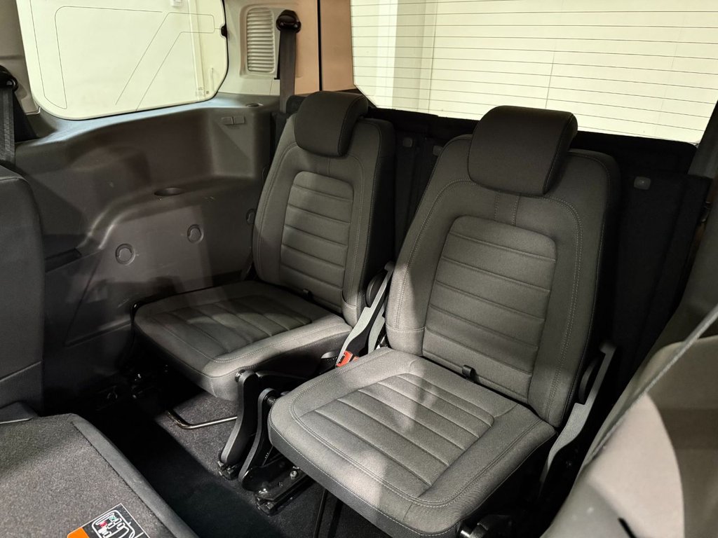 USED 2020 20 FORD GRAND TOURNEO CONNECT 1.5 EcoBlue Titanium MPV 5dr Diesel Auto Euro 6 (s/s) (120 ps) 