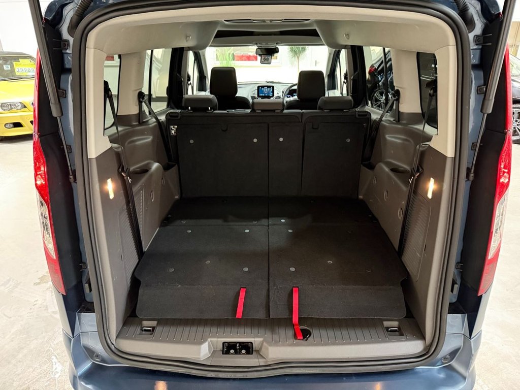 USED 2020 20 FORD GRAND TOURNEO CONNECT 1.5 EcoBlue Titanium MPV 5dr Diesel Auto Euro 6 (s/s) (120 ps) 