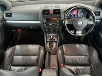 USED 2008 08 VOLKSWAGEN GOLF 3.2 V6 R32 Hatchback 5dr Petrol DSG 4Motion (233 g/km, 247 bhp) DVD Nav - Winter Pack with Leather