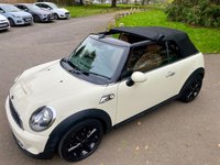 USED 2015 15 MINI CONVERTIBLE 1.6 Cooper S Convertible 2dr Petrol Manual Euro 5 (s/s) (184 ps) ULEZ Complaint Convertible With Massive Specification And Full Service History !
