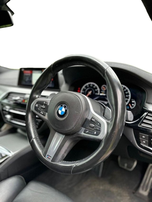2020 BMW 3 SERIES - Photo 10