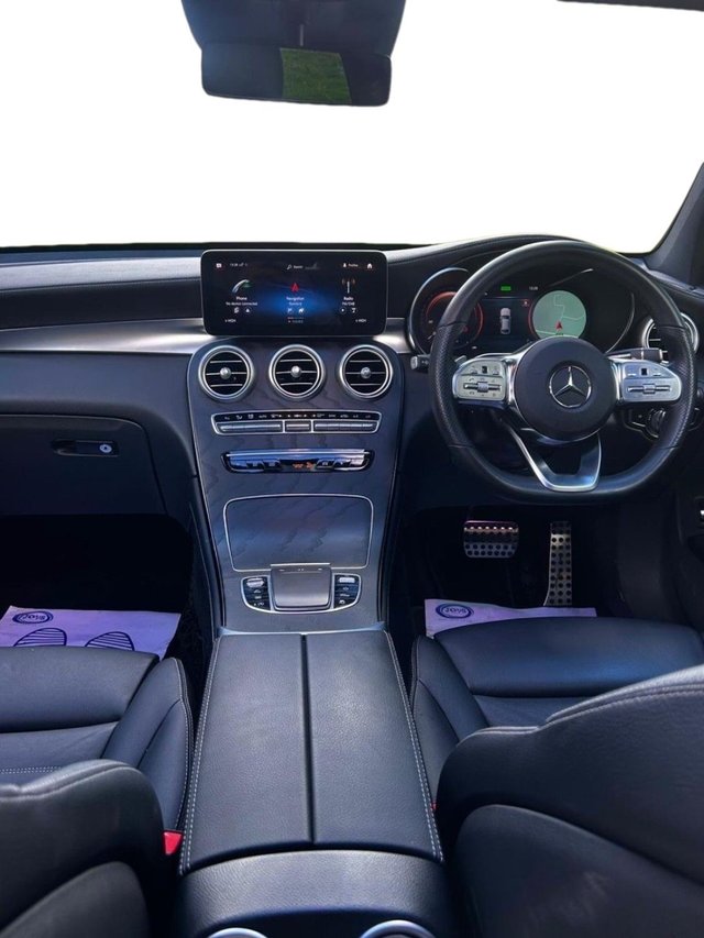 2020 Mercedes-Benz GLC - Photo 9