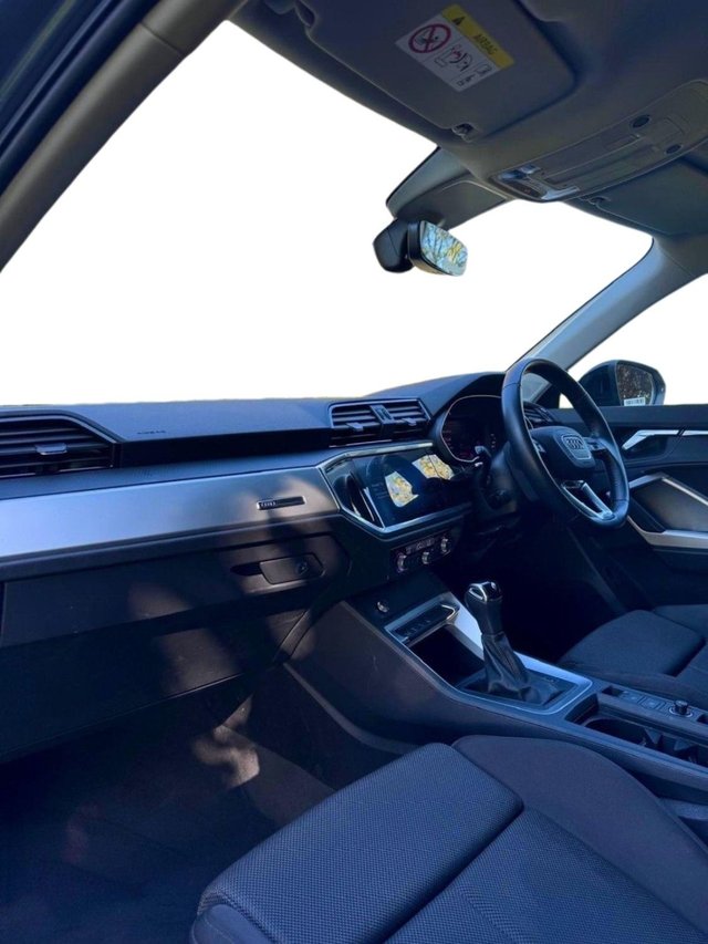 2020 AUDI Q3 - Photo 9