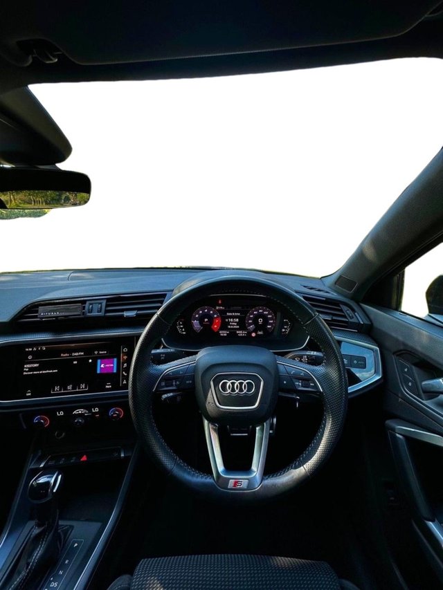 2020 AUDI Q3 - Photo 12