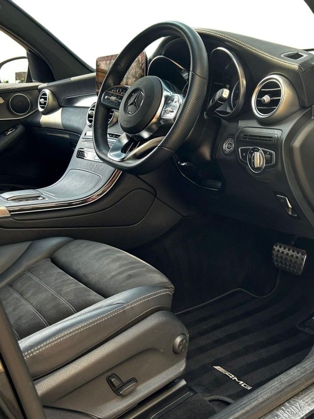 2019 Mercedes-Benz GLC - Photo 11