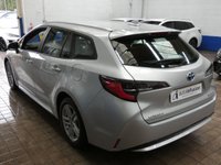 USED 2021 71 TOYOTA COROLLA 1.8 VVT-h GPF Icon Touring Sports 5dr Petrol Hybrid CVT Euro 6 (s/s) (122 ps) HEATED SEATS CRUISE CONTROL REAR VIEW CAMERA 1 OWNER SERVICE HISTORY TOYOTA WARRANTY TILL OCT 2031