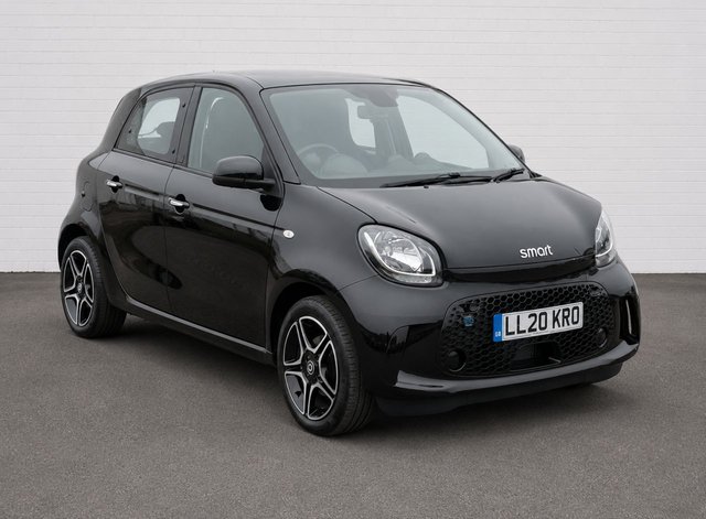View our Smart Forfour 17.6kWh Pulse Premium Hatchback 5dr Electric Auto (22kW Charger) (82 ps)