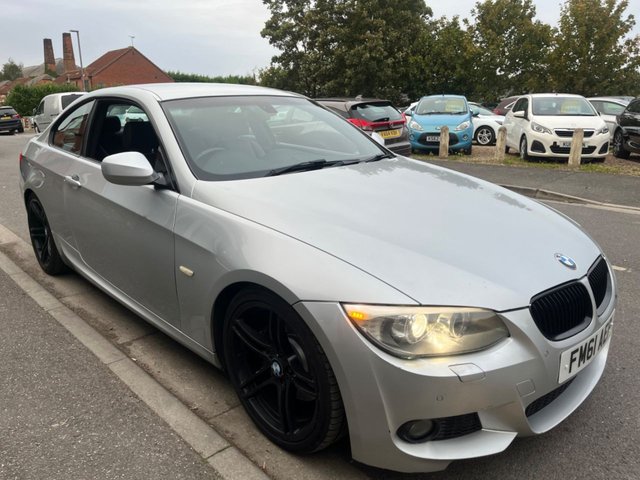 2011 BMW 3 Series 3L M Sport 2dr - Photo 4