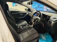 USED 2014 14 HYUNDAI I30 1.6 CRDi Active Hatchback 5 Door Diesel Automatic Euro 5 (110 ps) 1 PREVIOUS LADY OWNER FROM NEW