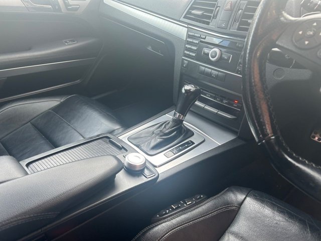 2010 Mercedes-Benz E-Class 3L Sport 2dr - Photo 9