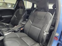 USED 2015 65 VOLVO V40 2.0 D2 SE Nav Hatchback 5dr Diesel Manual Euro 6 (s/s) (120 ps) Heated Seats, DAB Radio, Cruise Control