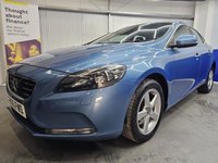 USED 2015 65 VOLVO V40 2.0 D2 SE Nav Hatchback 5dr Diesel Manual Euro 6 (s/s) (120 ps) Heated Seats, DAB Radio, Cruise Control