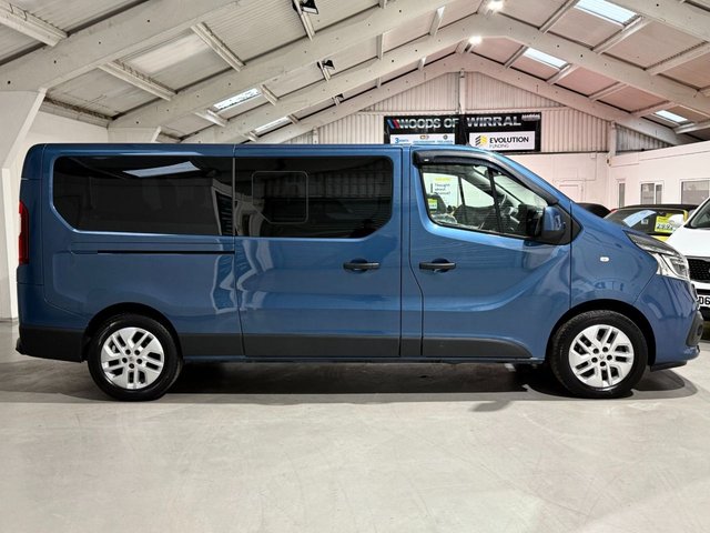 View our RENAULT TRAFIC
