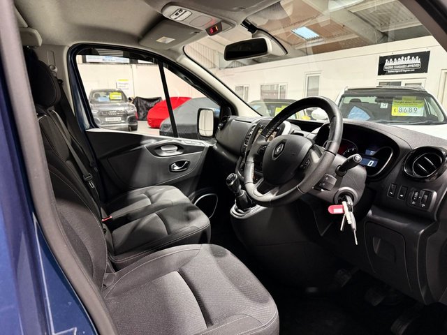 View our RENAULT TRAFIC