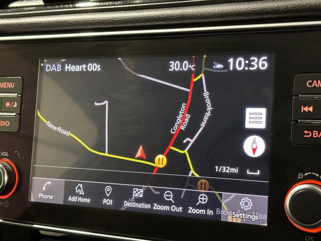 View our NISSAN LEAF