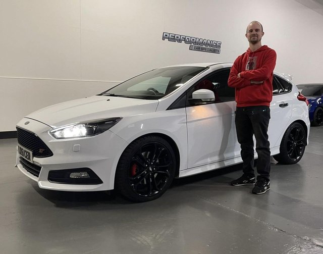 2017 51 Ford Focus 2.0T EcoBoost ST-3 Hatchback 5dr Petrol Manual Euro 6 (s/s) (250 ps)