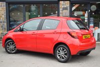 USED 2014 64 TOYOTA YARIS 1.33 Dual VVT-i Icon Hatchback 5dr Petrol Multidrive S Euro 5 (99 ps) Automatic Reverse Camera