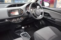 USED 2014 64 TOYOTA YARIS 1.33 Dual VVT-i Icon Hatchback 5dr Petrol Multidrive S Euro 5 (99 ps) Automatic Reverse Camera