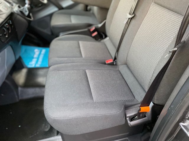 2017 Ford Transit Custom 2L null 5dr - Photo 11