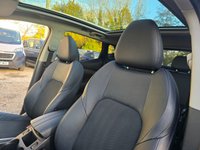 USED 2020 20 NISSAN QASHQAI 1.3 DIG-T Tekna in black with 28,400 miles, 1 owner, full service history. ULEZ compliant Euro 6 with automatic gearbox, Sat Nav, 19