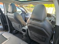 USED 2020 20 NISSAN QASHQAI 1.3 DIG-T Tekna in black with 28,400 miles, 1 owner, full service history. ULEZ compliant Euro 6 with automatic gearbox, Sat Nav, 19
