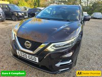 USED 2020 20 NISSAN QASHQAI 1.3 DIG-T Tekna in black with 28,400 miles, 1 owner, full service history. ULEZ compliant Euro 6 with automatic gearbox, Sat Nav, 19