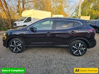 USED 2020 20 NISSAN QASHQAI 1.3 DIG-T Tekna in black with 28,400 miles, 1 owner, full service history. ULEZ compliant Euro 6 with automatic gearbox, Sat Nav, 19