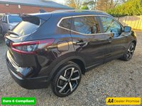 USED 2020 20 NISSAN QASHQAI 1.3 DIG-T Tekna in black with 28,400 miles, 1 owner, full service history. ULEZ compliant Euro 6 with automatic gearbox, Sat Nav, 19
