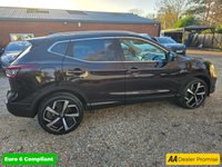 USED 2020 20 NISSAN QASHQAI 1.3 DIG-T Tekna in black with 28,400 miles, 1 owner, full service history. ULEZ compliant Euro 6 with automatic gearbox, Sat Nav, 19