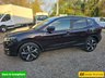 USED 2020 20 NISSAN QASHQAI 1.3 DIG-T Tekna in black with 28,400 miles, 1 owner, full service history. ULEZ compliant Euro 6 with automatic gearbox, Sat Nav, 19