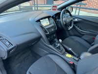 USED 2017 17 FORD FOCUS 1.0T EcoBoost ST-Line Euro 6 (s/s) 5dr STUNNING CAR- JUST SERVICED