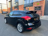 USED 2017 17 FORD FOCUS 1.0T EcoBoost ST-Line Euro 6 (s/s) 5dr SERVICE HISTORY- STUNNING