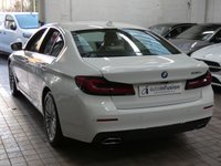 USED 2021 70 BMW 5 SERIES 2.0 530e 12kWh SE Saloon 4dr Petrol Plug-in Hybrid Steptronic Euro 6 (s/s) (292 ps) SAT NAV LEATHER HEATED SEATS REAR VIEW CAMERA CRUISE CONTROL 1 OWNER SERVICE HISTORY WARRANTY