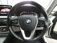 USED 2021 70 BMW 5 SERIES 2.0 530e 12kWh SE Saloon 4dr Petrol Plug-in Hybrid Steptronic Euro 6 (s/s) (292 ps) SAT NAV LEATHER HEATED SEATS REAR VIEW CAMERA CRUISE CONTROL 1 OWNER SERVICE HISTORY WARRANTY