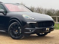 USED 2017 67 PORSCHE CAYENNE 4.2 TD V8 S Platinum Edition SUV 5dr Diesel TiptronicS 4WD Euro 6 (s/s) (385 ps) 
