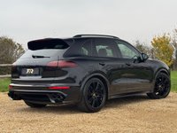 USED 2017 67 PORSCHE CAYENNE 4.2 TD V8 S Platinum Edition SUV 5dr Diesel TiptronicS 4WD Euro 6 (s/s) (385 ps) 