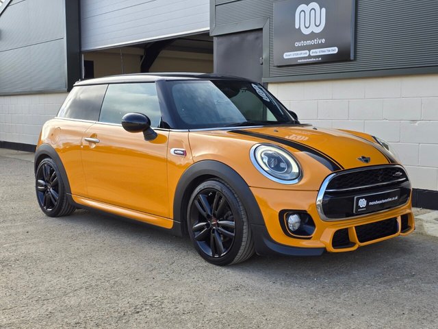 2017 17 MINI Hatch 1.5 Cooper Hatchback 3dr Petrol Manual Euro 6 (s/s) (136 ps)
