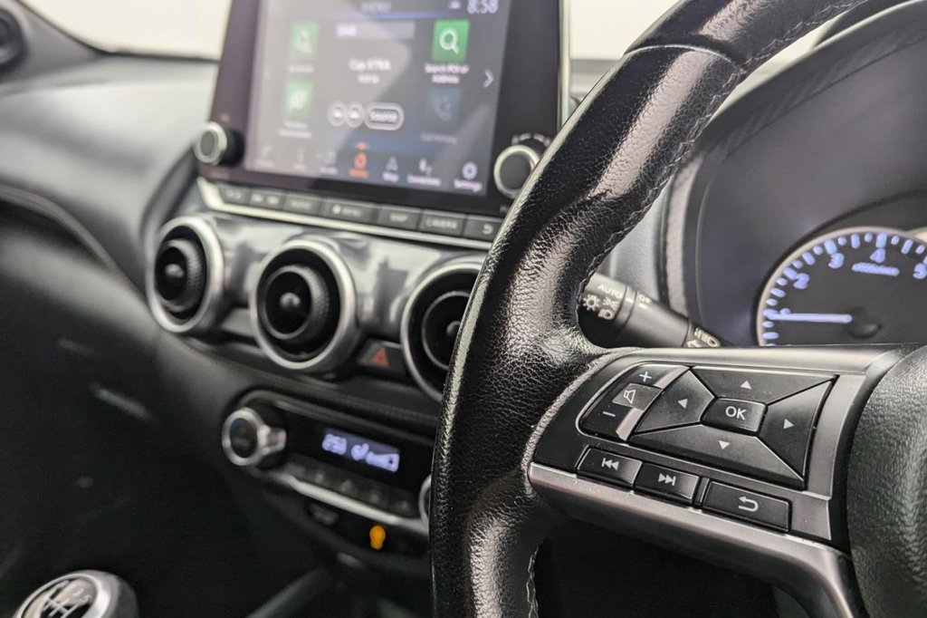USED 2021 70 NISSAN JUKE 1.0 DIG-T N-Connecta SUV 5dr Petrol Manual Euro 6 (s/s) (114 ps) Sat Nav Apple Car Play