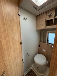 USED 2020 20 SUNLIGHT CLIFF 600 LUXURY 2 BERTH MOTORHOME WITH LARGE GARAGE, THULE ORMINSTOR WIND OUT AWNING AND TWIN BIKE RACK