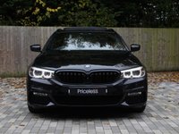 USED 2018 18 BMW 5 SERIES 3.0 530d M Sport Touring 5dr Diesel Auto xDrive Euro 6 (s/s) (265 ps) SUNROOF I MSPORT+ I TECH & COMFORT