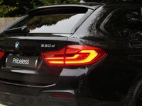 USED 2018 18 BMW 5 SERIES 3.0 530d M Sport Touring 5dr Diesel Auto xDrive Euro 6 (s/s) (265 ps) SUNROOF I MSPORT+ I TECH & COMFORT