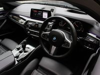 USED 2018 18 BMW 5 SERIES 3.0 530d M Sport Touring 5dr Diesel Auto xDrive Euro 6 (s/s) (265 ps) SUNROOF I MSPORT+ I TECH & COMFORT